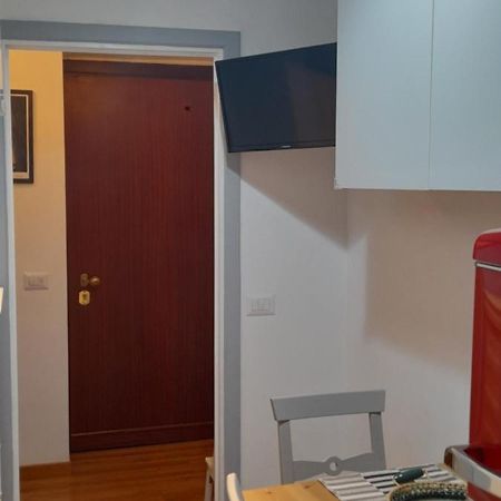 Апартаменты A Casa Di Nina Рим Экстерьер фото